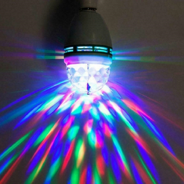 LED 360 besisukanti lempa 6W RGB